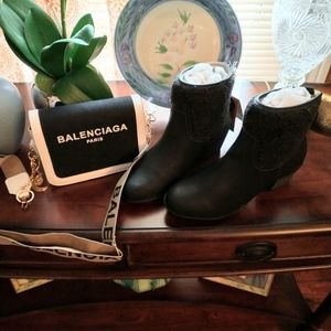 Women's Sporto Booties